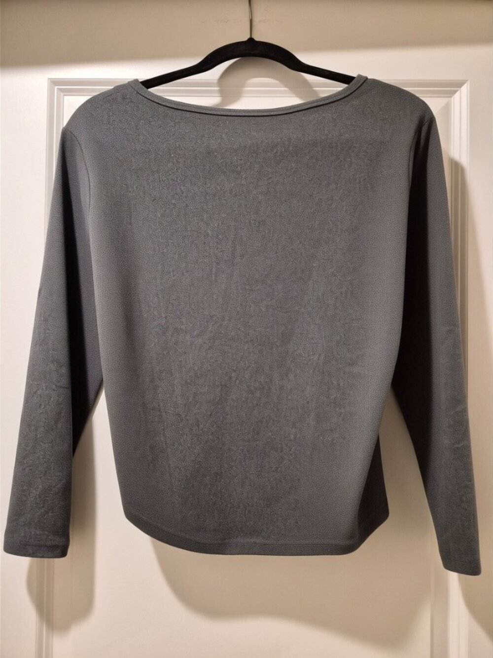 Long Sleeve Performance Top - Picture 2 of 3